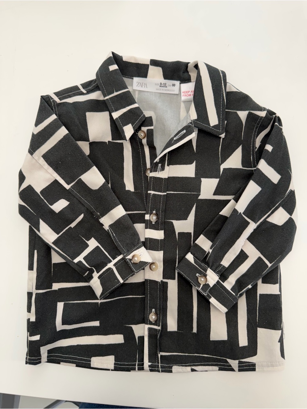 Zara Kids Black & Cream Abstract Button-Down Shirt NWOT